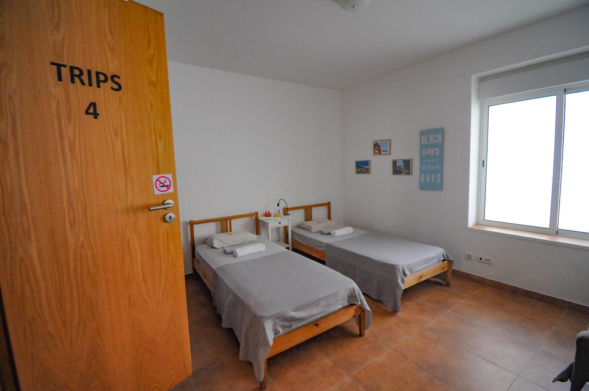 Surf Vibe Guest House Faro Dış mekan fotoğraf